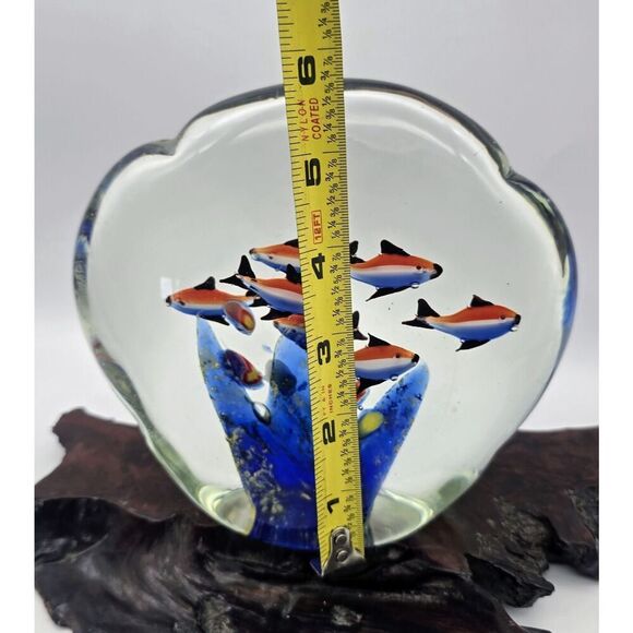 Vintage Large Clear Art Glass Fish Aquarium Paperweight - Picture 3 of 11